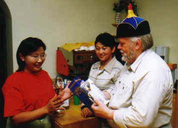 hugo16.JPG (43268 Byte)